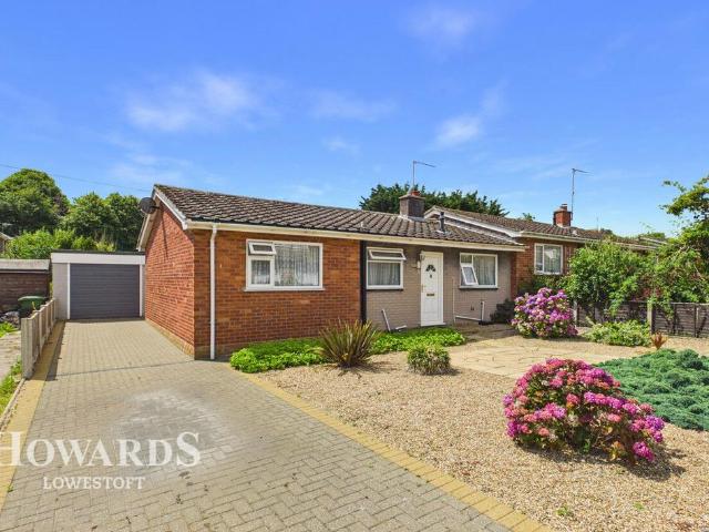 Bungalow for sale in Eastbridge, Suffolk