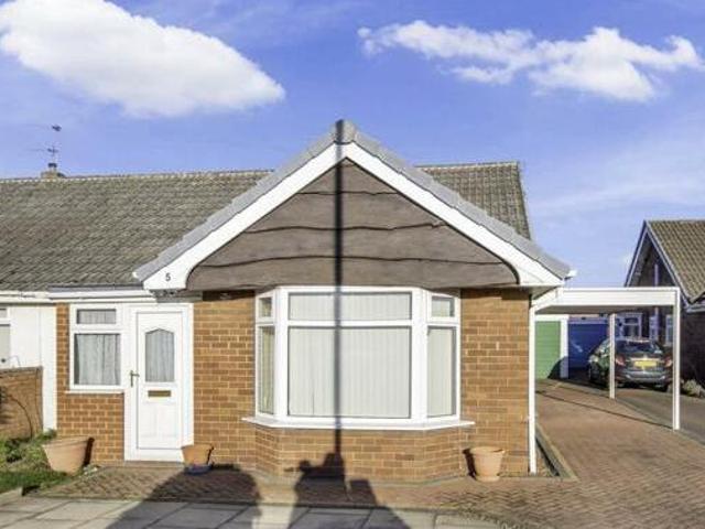 House for sale in Edenthorpe, South Yorkshire