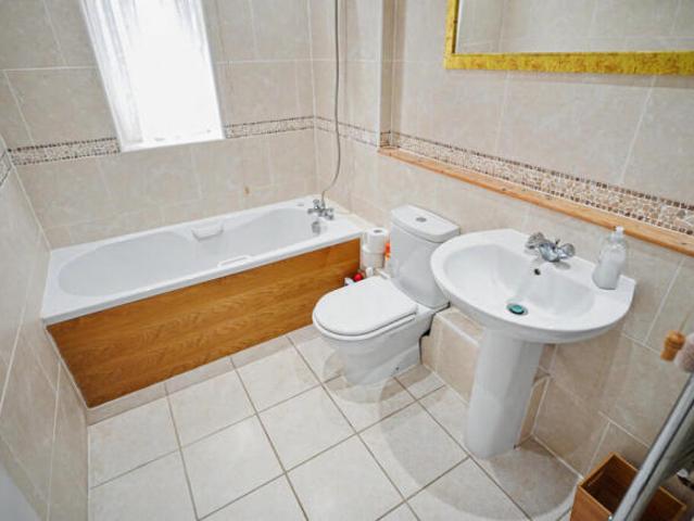 Bungalow for sale in Northampton, Northamptonshire