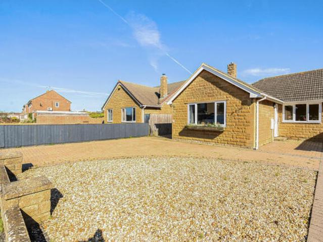 Bungalow for sale in Nythe, Rodbourne