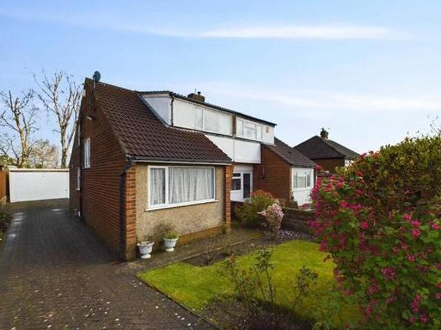 House for sale in Buttershaw, West Yorkshire