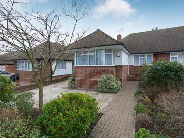 House for sale in Dumpton, Acol