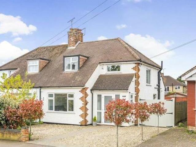 House for sale in Batchworth, Hertfordshire
