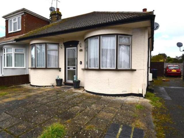 Bungalow for sale in Alton Barnes, Essex