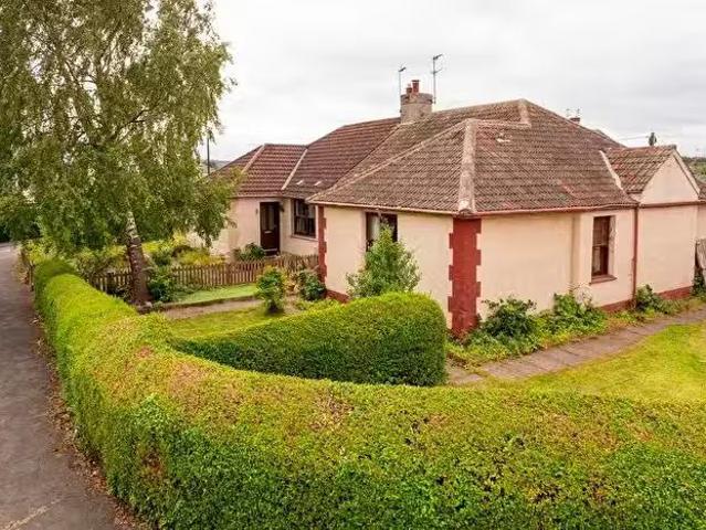 House for sale in Ormiston