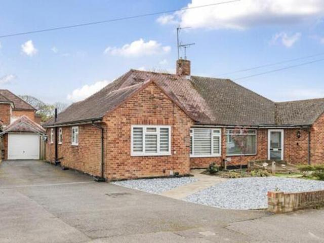House for sale in Highwood, Horsham