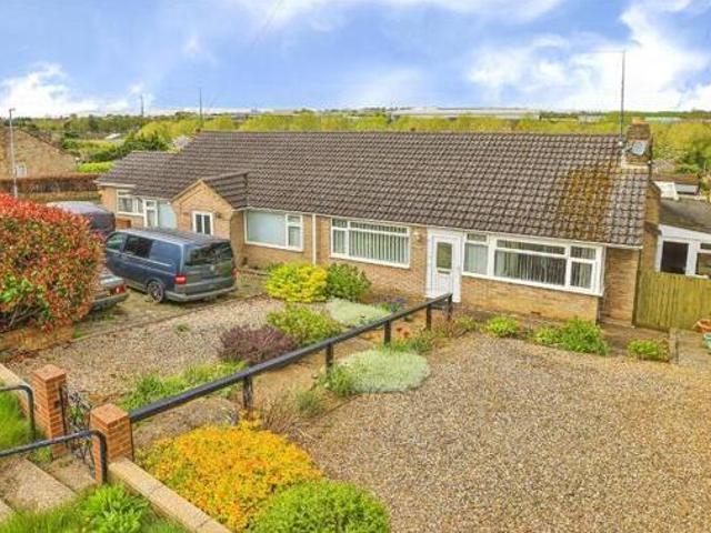 House for sale in Brambleside, Kettering