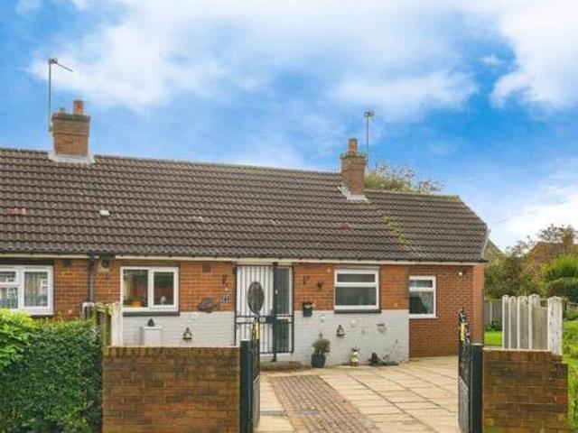 House for sale in Churwell, West Yorkshire