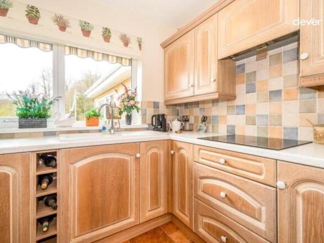 Bungalow for sale in Mount Wise