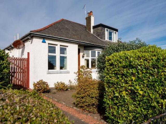 Bungalow for sale in Comely Bank, City of Edinburgh