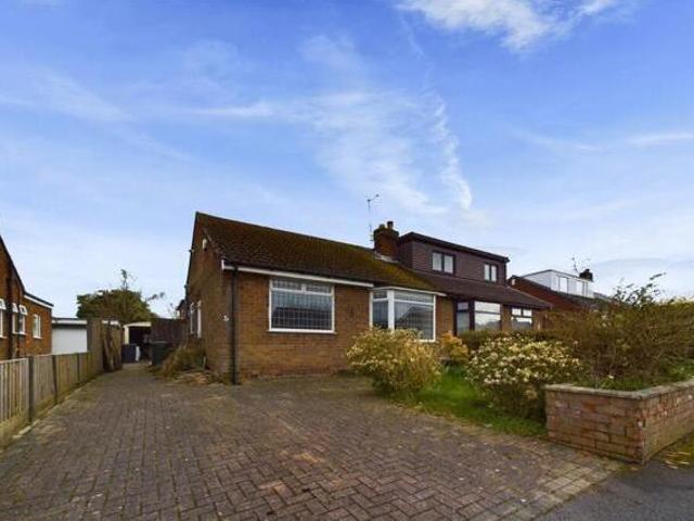 House for sale in Roby Mill, Lancashire