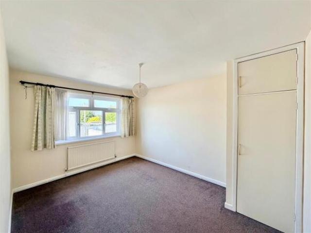 Bungalow for sale in Mount Wise