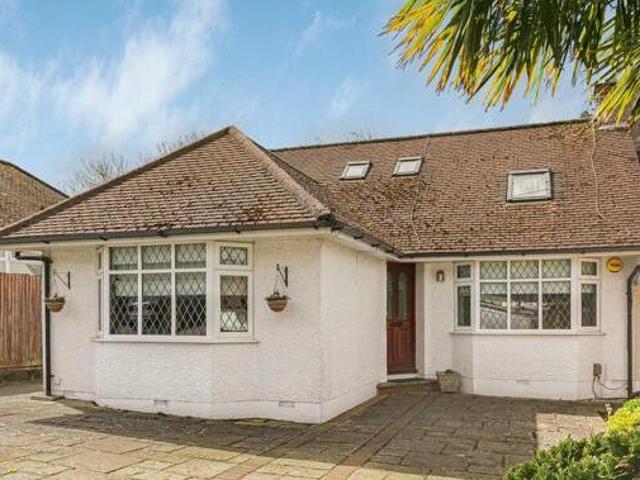 House for sale in Potters Bar, Hertfordshire