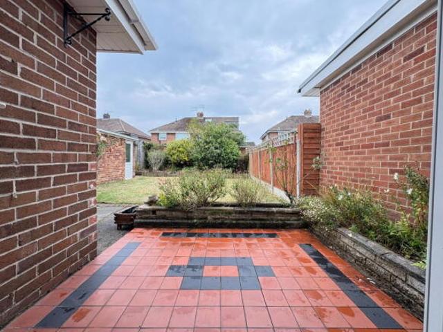 Bungalow for sale in Maghull, Sefton