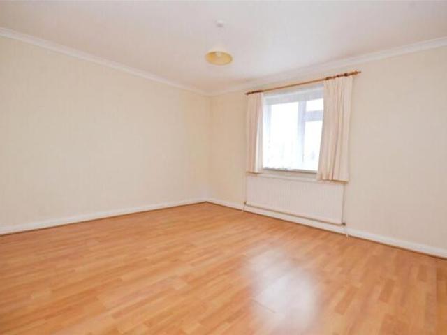 Bungalow for sale in Follaton, Strode
