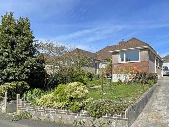 House for sale in Follaton, Strode
