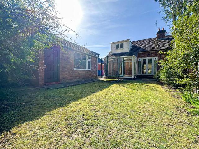 Bungalow for sale in Woolton, Calderstones
