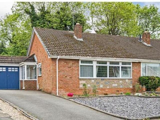 House for sale in Stourbridge, West Midlands