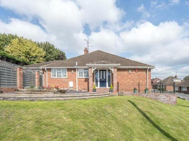 House for sale in Stourbridge, West Midlands