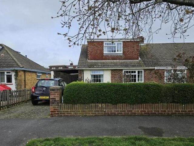 House for sale in Spring Vale, Hampshire