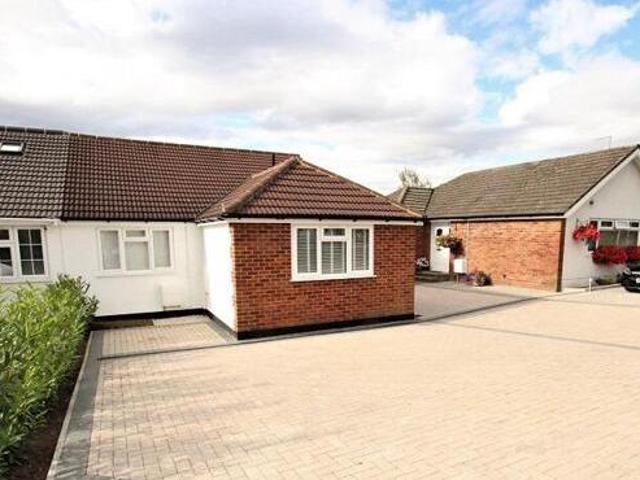 House for sale in Watford, Hertfordshire