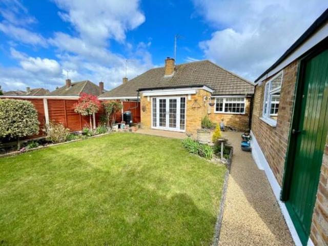 Bungalow for sale in Luton