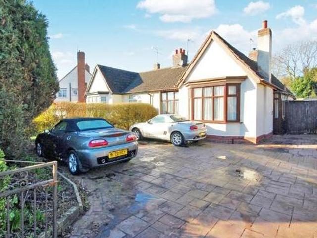 House for sale in Goldthorn Hill, West Midlands