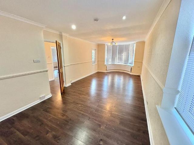 House for rent in Alton Barnes, Essex