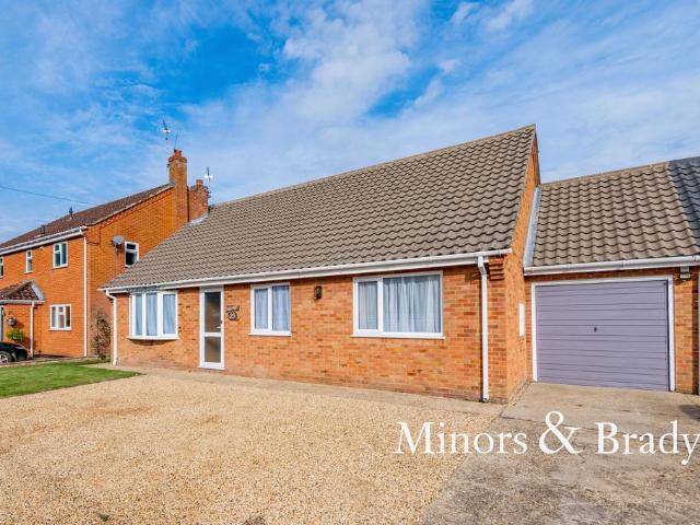 Bungalow for rent in East Tuddenham, Norfolk