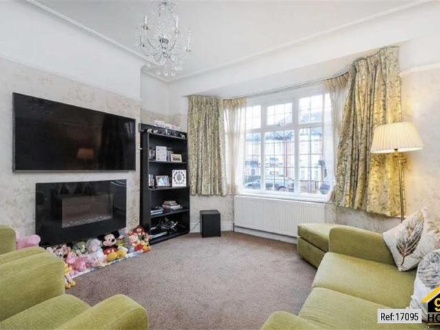 House for rent in Lane, Greater London