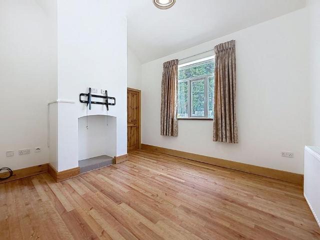 House for rent in Brackenfield, East Midlands