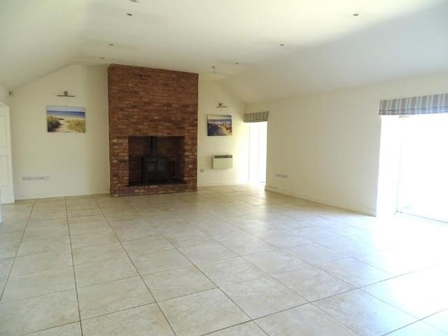 House for rent in Llaneilian, Wales