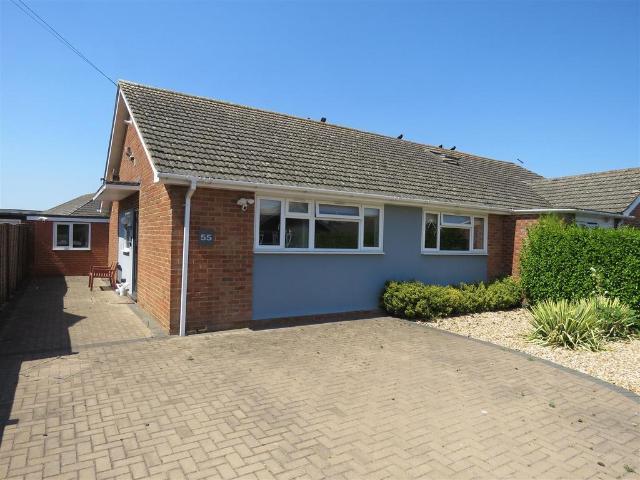Bungalow for rent in Ashurst Bridge, Hampshire