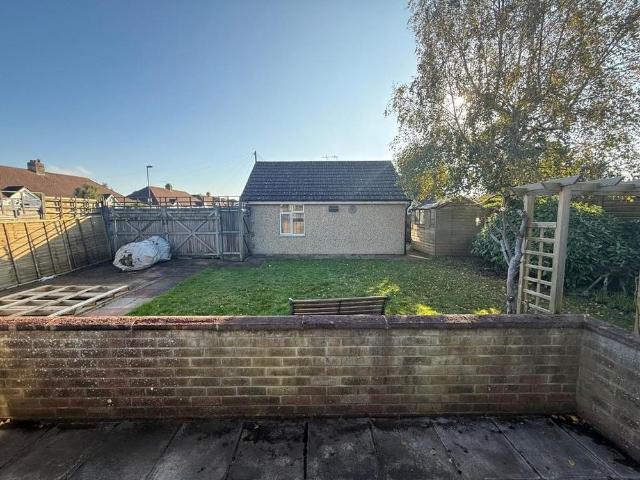 House for rent in Fishersgate, West Sussex