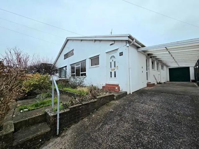 Apartment for rent in Bridgend