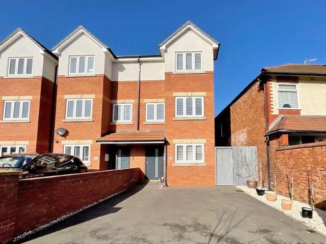 Farm for sale in Southport, Sefton