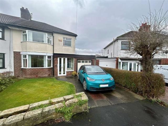 Farm for sale in Cheadle Hulme, Greater Manchester
