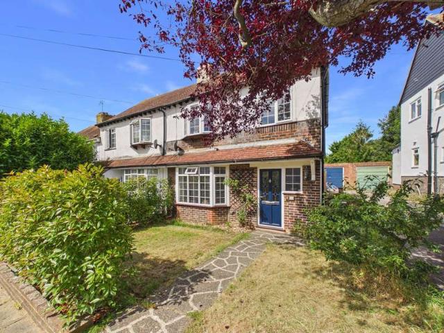 Farm for sale in Kingston Buci, Fishersgate