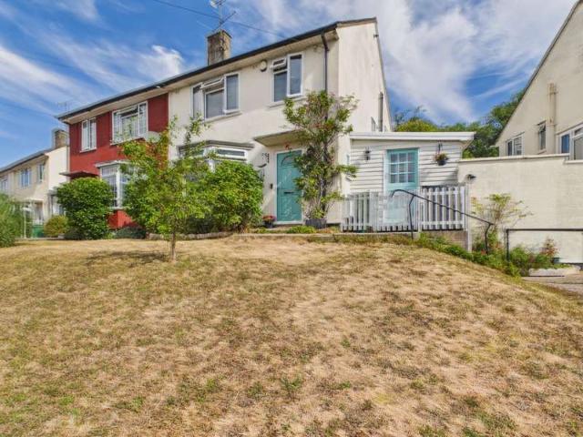 Farm for sale in Calcot, West Berkshire