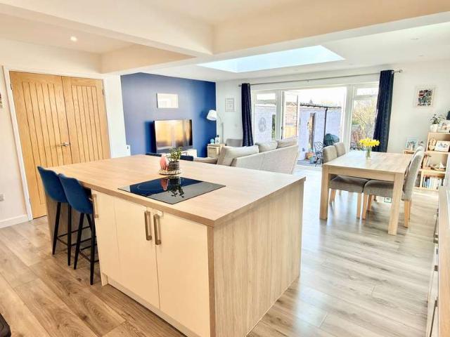 Farm for sale in Tewkesbury, Pamington