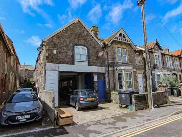 Farm for sale in Weston-super-mare, North Somerset