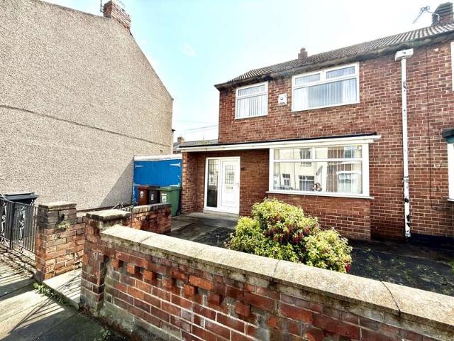 Farm for sale in Grange, Brierton