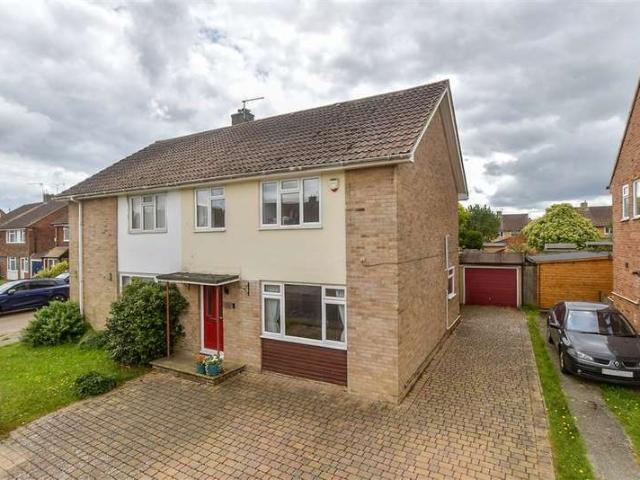 Farm for sale in Sandown Park, Kent