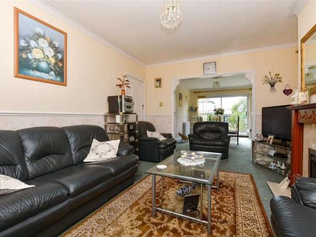 Farm for sale in Beddington, Greater London