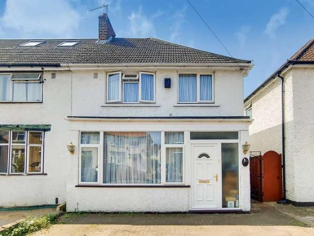 Farm for sale in Gould's Green, Greater London