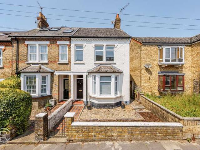 Farm for sale in London Borough of Ealing, Hanwell