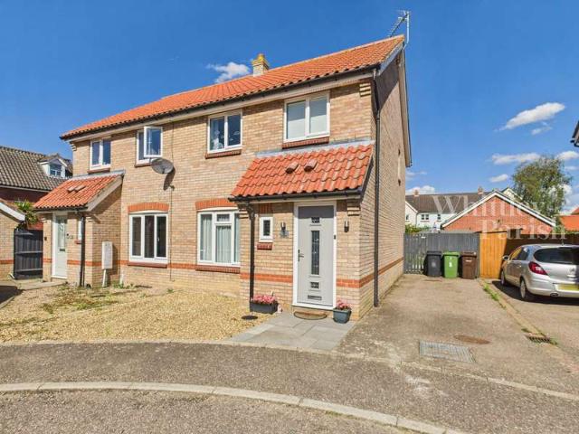 Farm for sale in Dickleburgh, South Norfolk