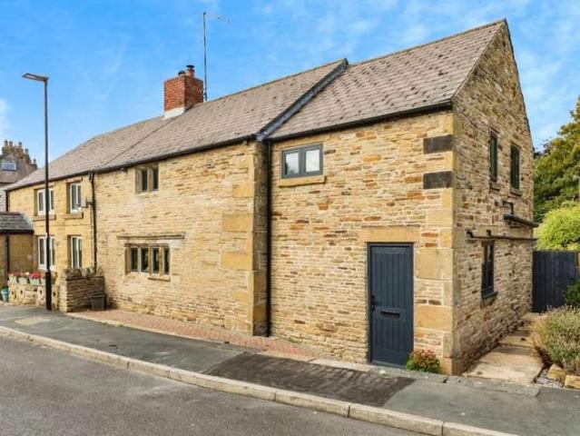 Farm for sale in Ecclesfield, South Yorkshire