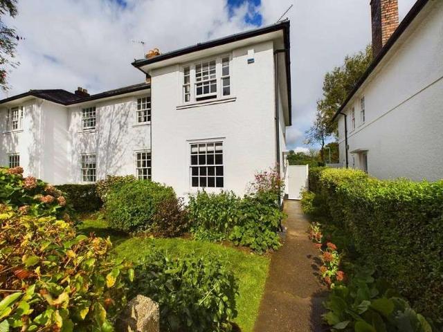 Farm for sale in Falcon Lodge, Wales