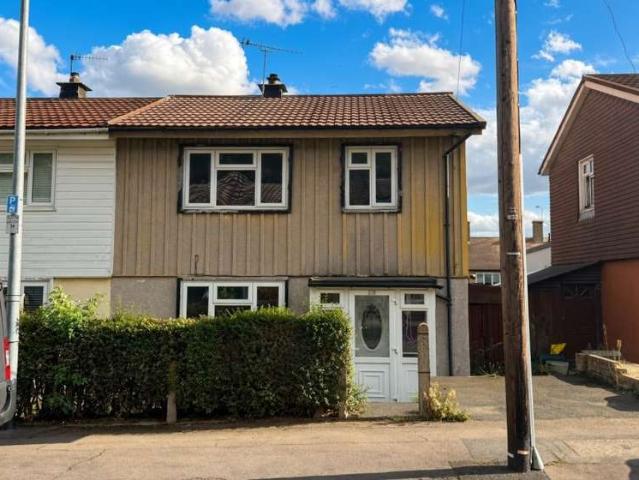 Farm for sale in Hainault, Greater London